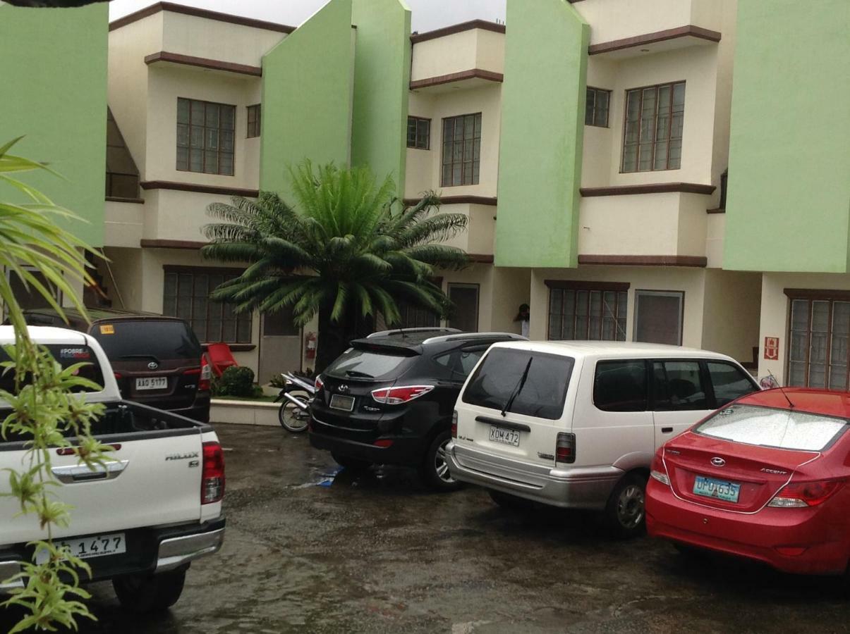 Danel Pensionne House ตาโคลบัน ภายนอก รูปภาพ