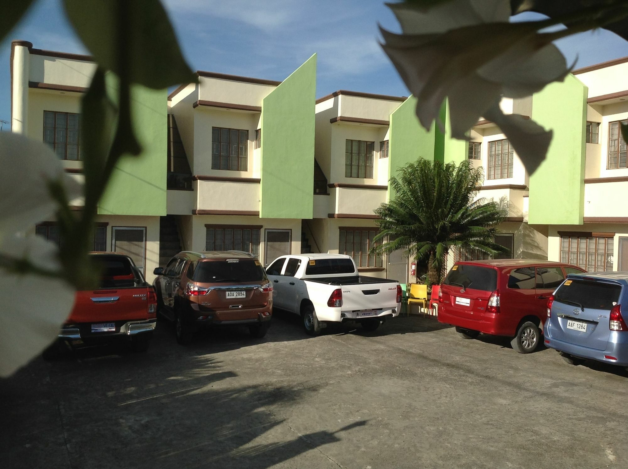 Danel Pensionne House ตาโคลบัน ภายนอก รูปภาพ
