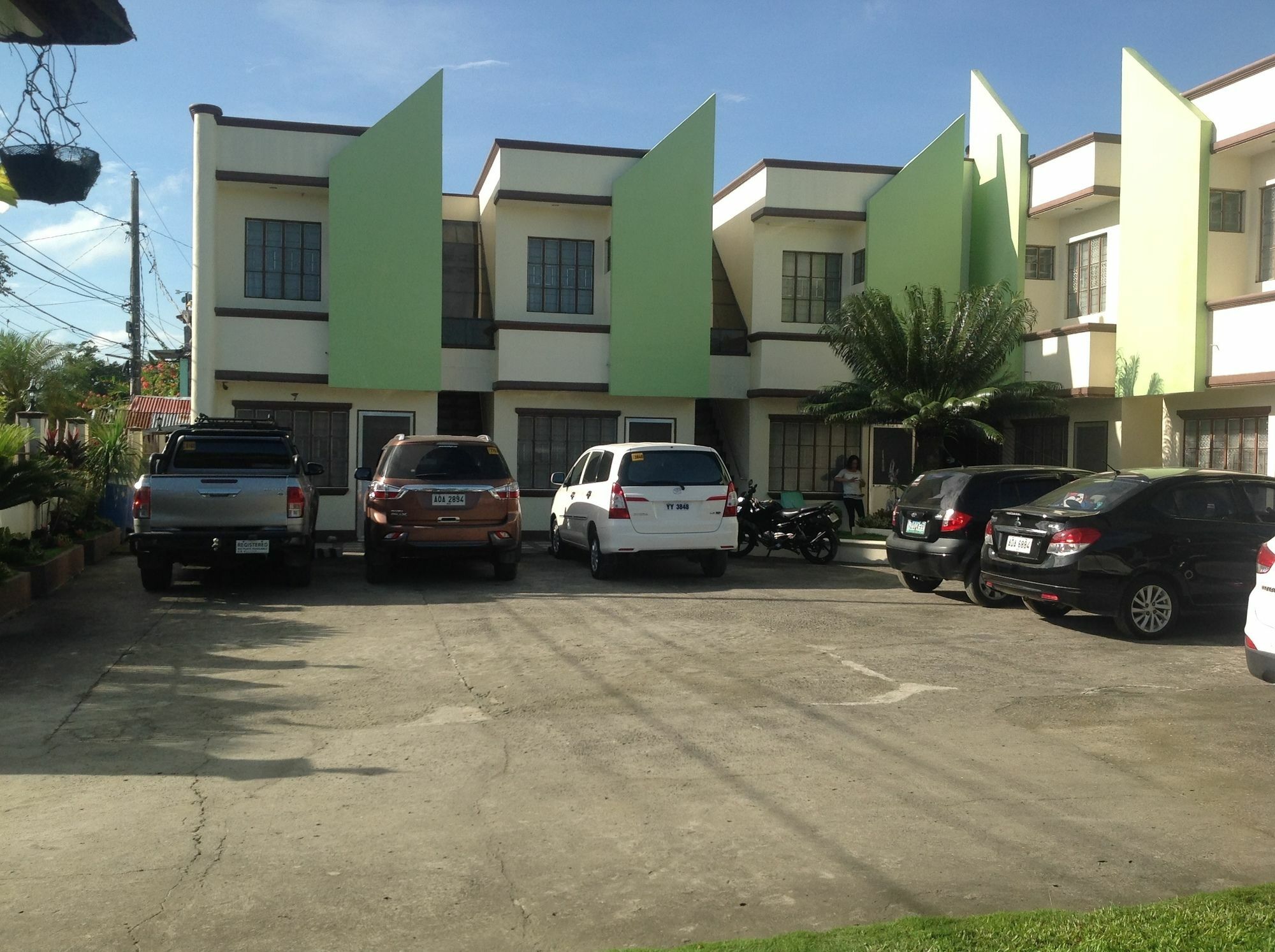 Danel Pensionne House ตาโคลบัน ภายนอก รูปภาพ