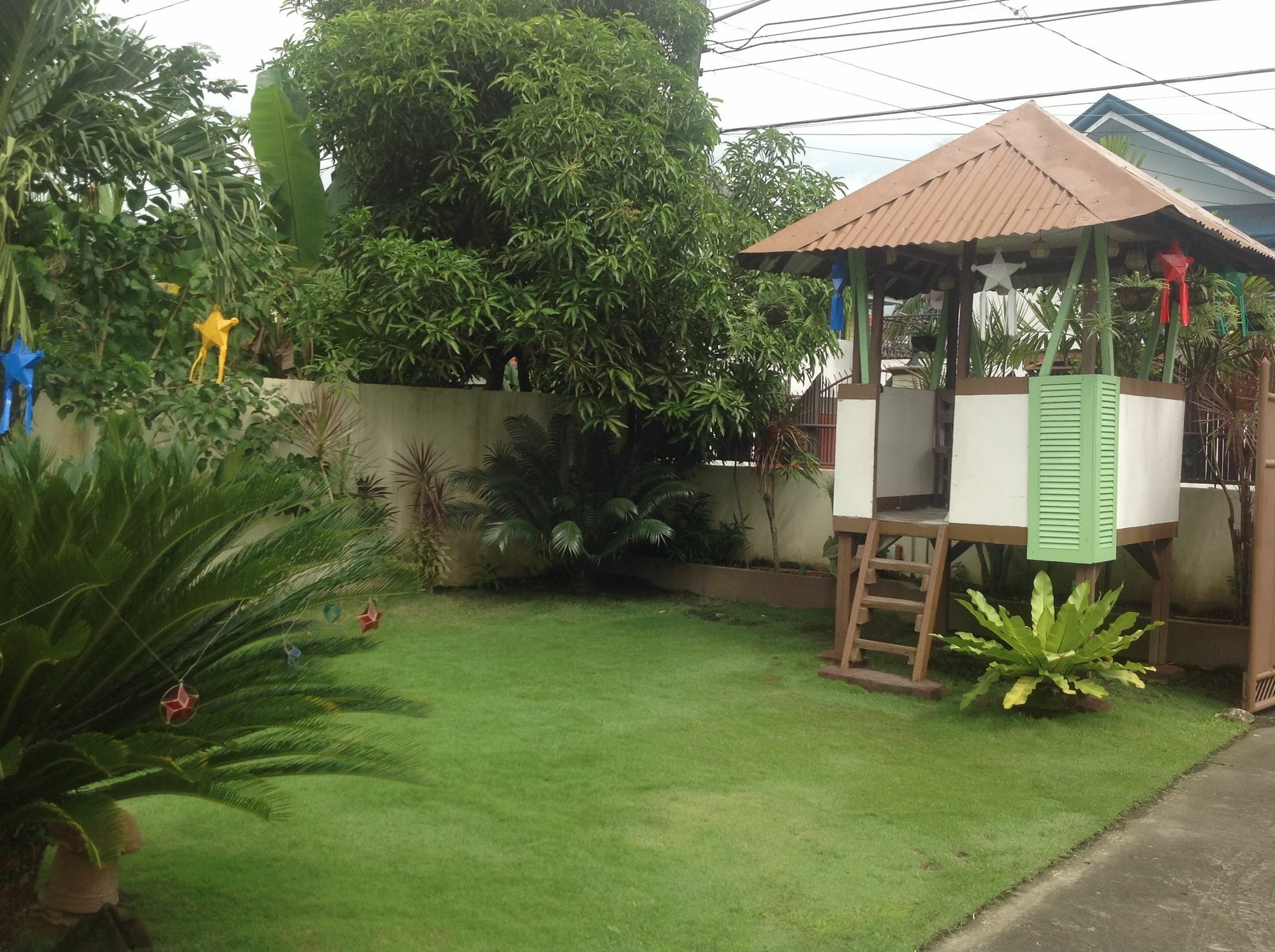Danel Pensionne House ตาโคลบัน ภายนอก รูปภาพ